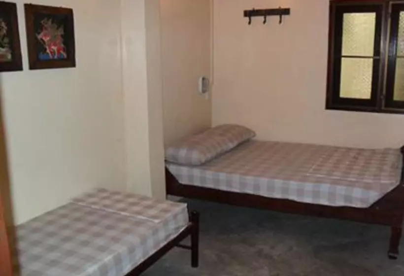 Yha Bangkok Airport   Hostel