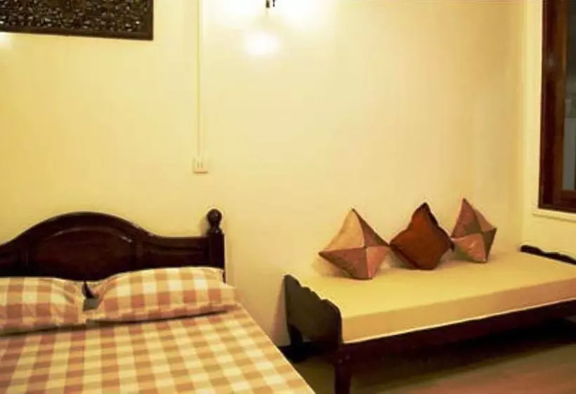 Yha Bangkok Airport   Hostel