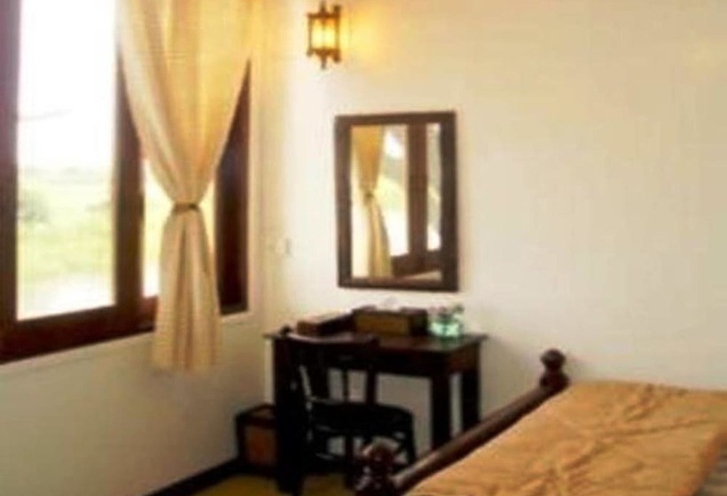 Yha Bangkok Airport Hostel