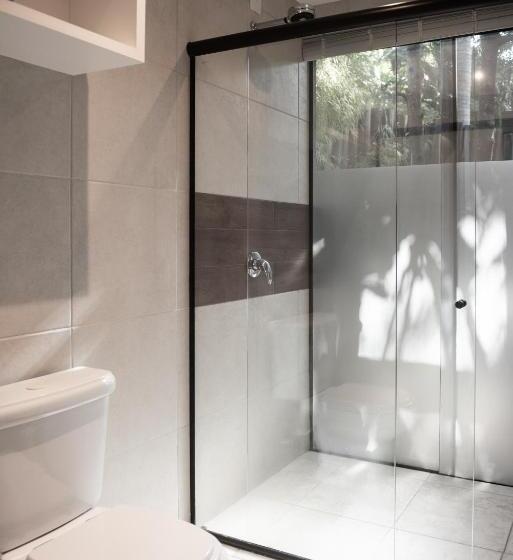 ペンション Morada Prainha