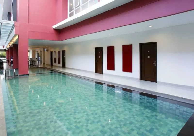 Amaris Hotel Dewi Sri