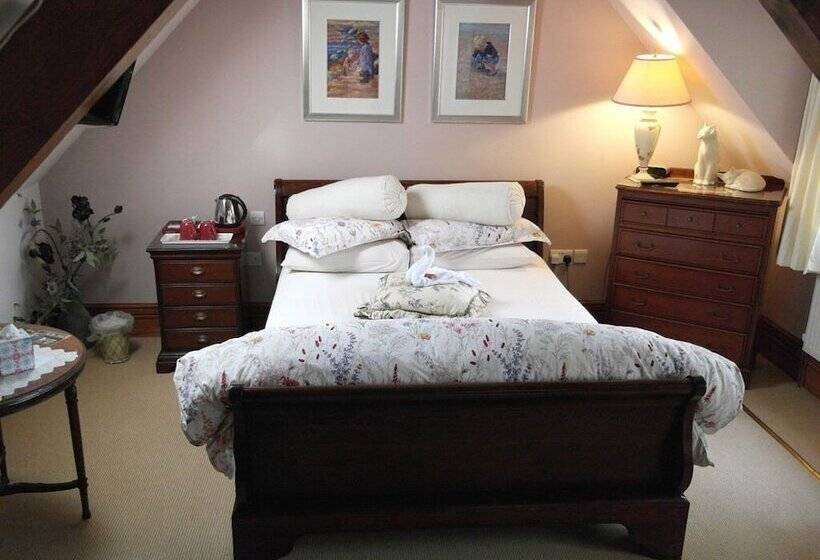 Aamiaismajoitus (B&B) Little Red Rooster Rest And Spa