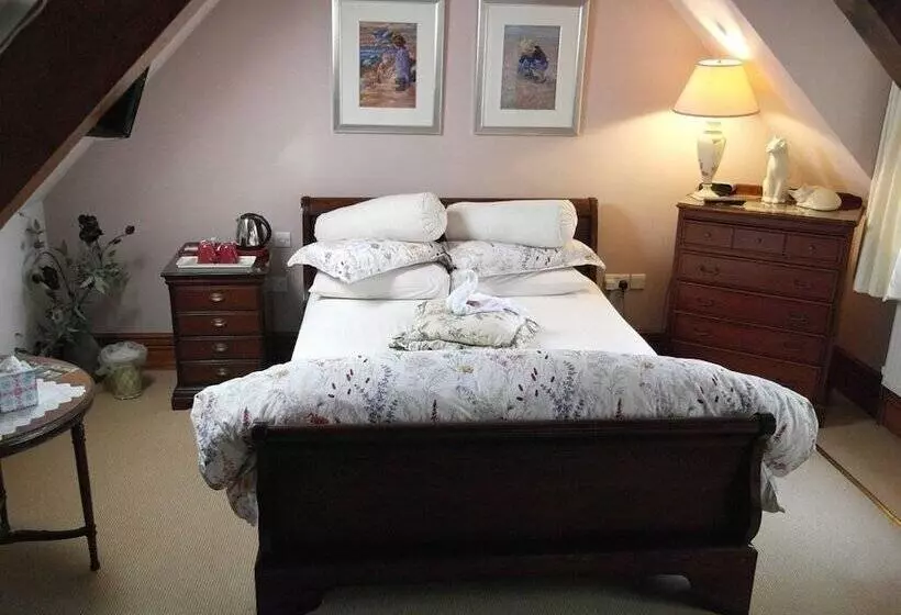 住宿加早餐  Little Red Rooster Rest And Spa