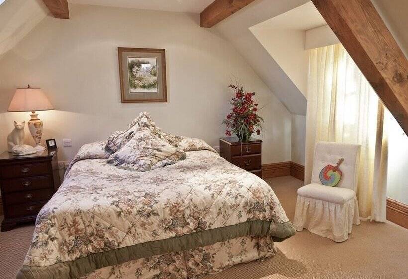 Aamiaismajoitus (B&B) Little Red Rooster Rest And Spa