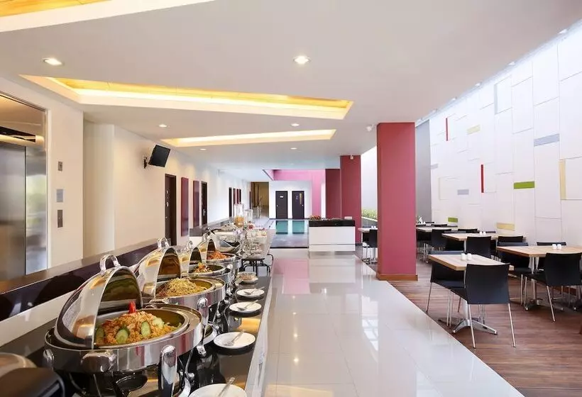 Amaris Hotel Dewi Sri
