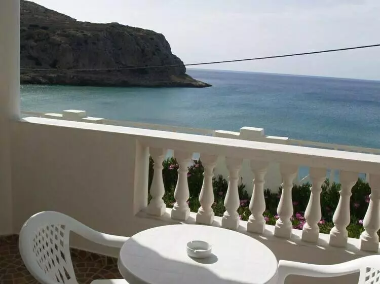 هتل Athena Palace