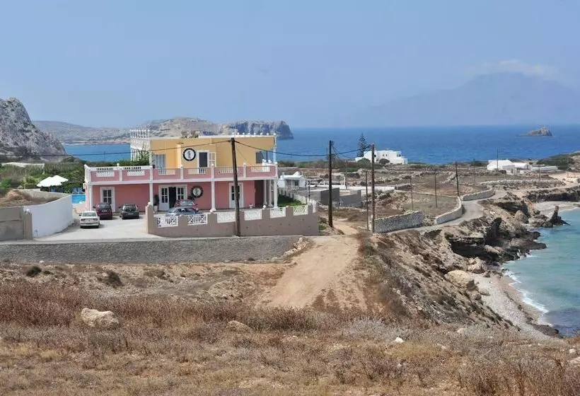 هتل Athena Palace