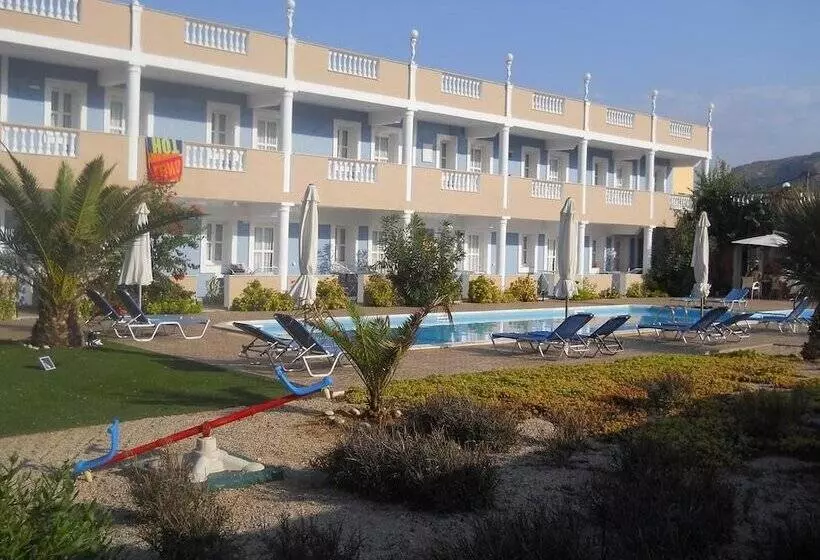 هتل Athena Palace