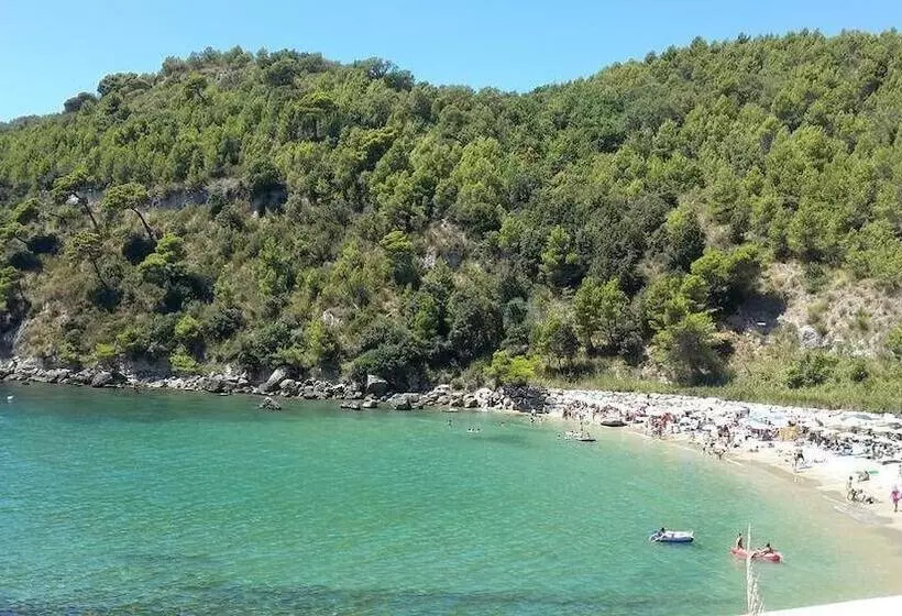 Szálloda Baron Beach