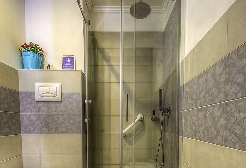 בית מלון כפרי Baron Beach