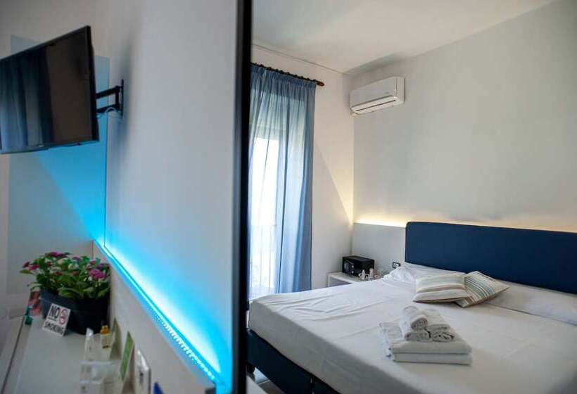 בית מלון כפרי Baron Beach