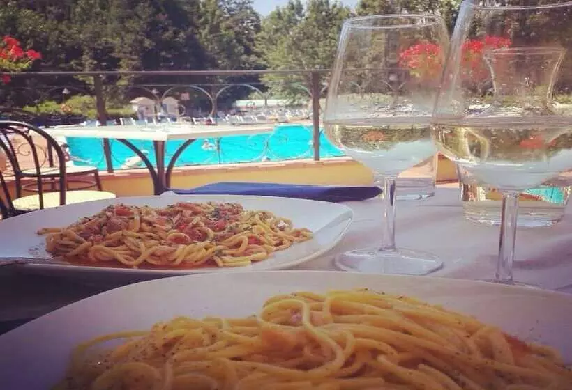 호텔 Camping Village Mugello Verde