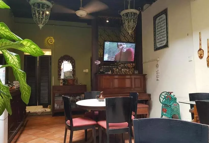 فندق Cintra House