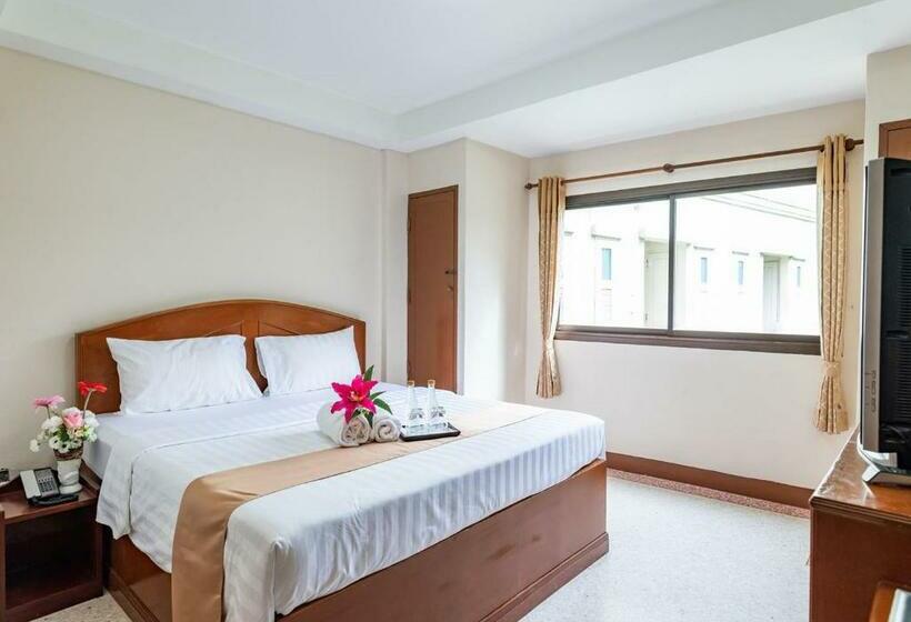 هتل D&d Inn Khaosan