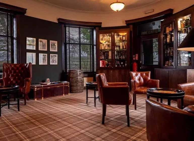 Отель Enterkine Country House Resort