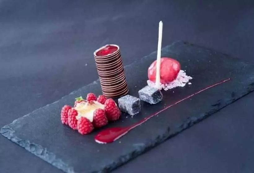 Отель Enterkine Country House Resort