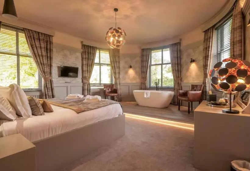 Отель Enterkine Country House Resort