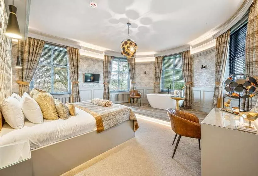 Отель Enterkine Country House Resort