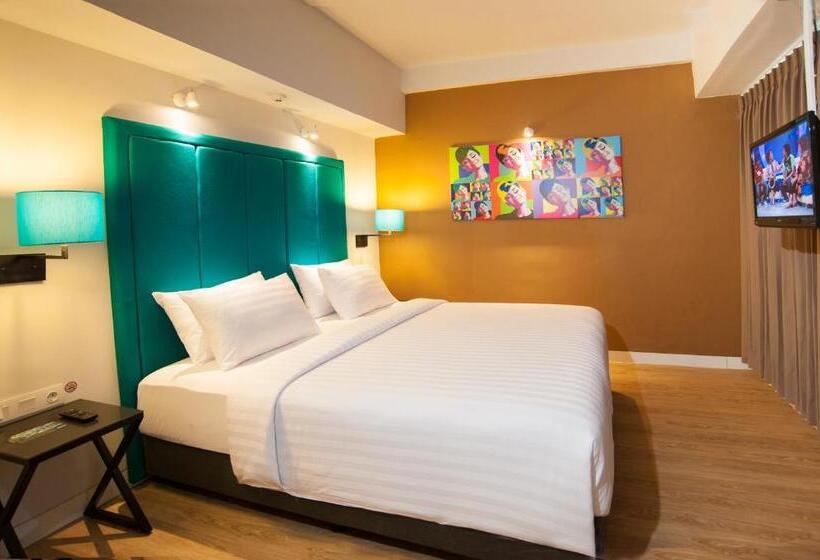 Idoop Hotel By Prasanthi