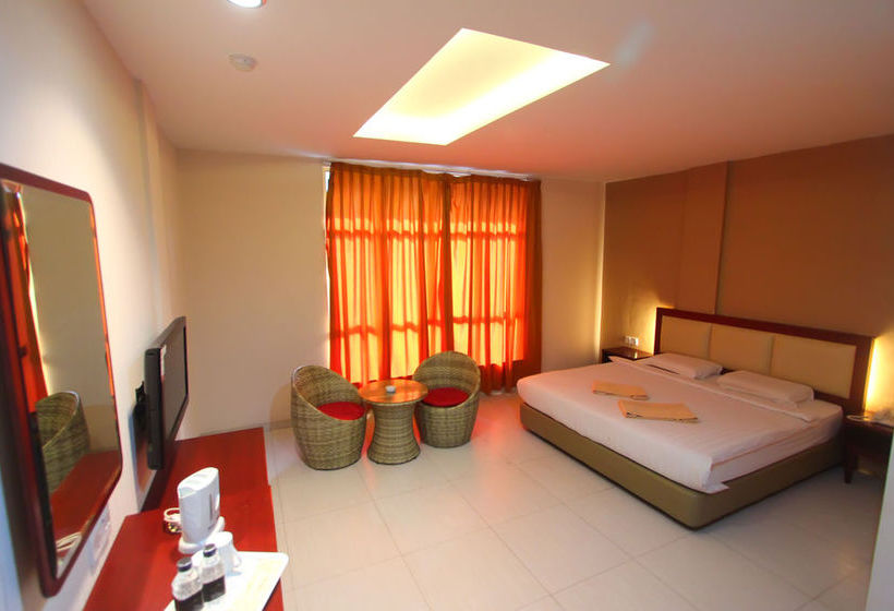 בית מלון כפרי Lovina Inn Penuin