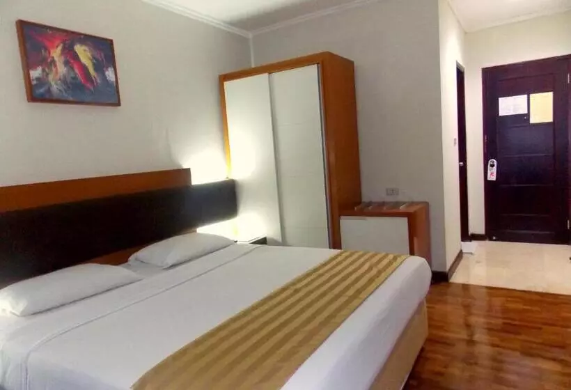 Hotel Mega Proklamasi