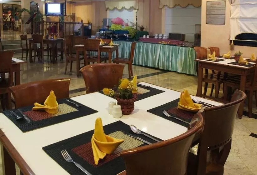 Hotel Mega Proklamasi