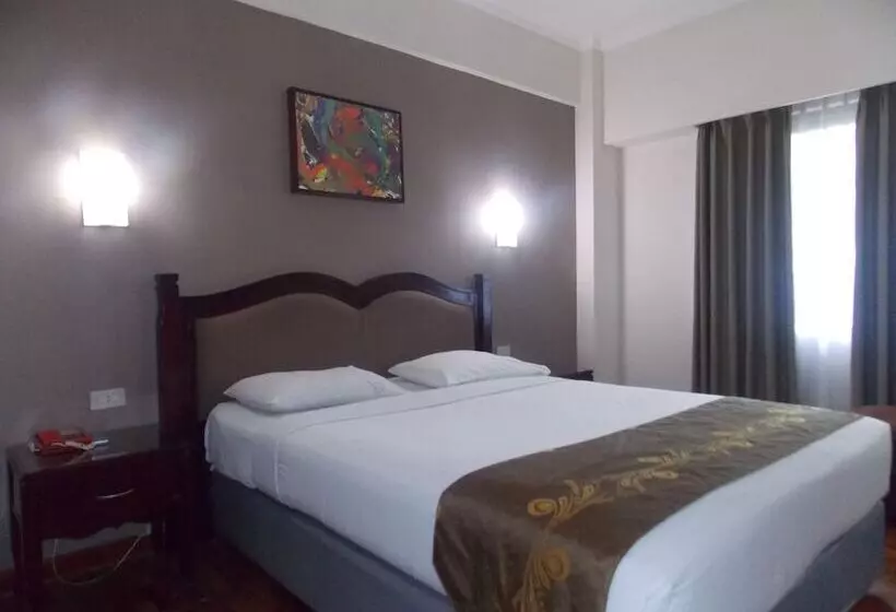 Hotel Mega Proklamasi