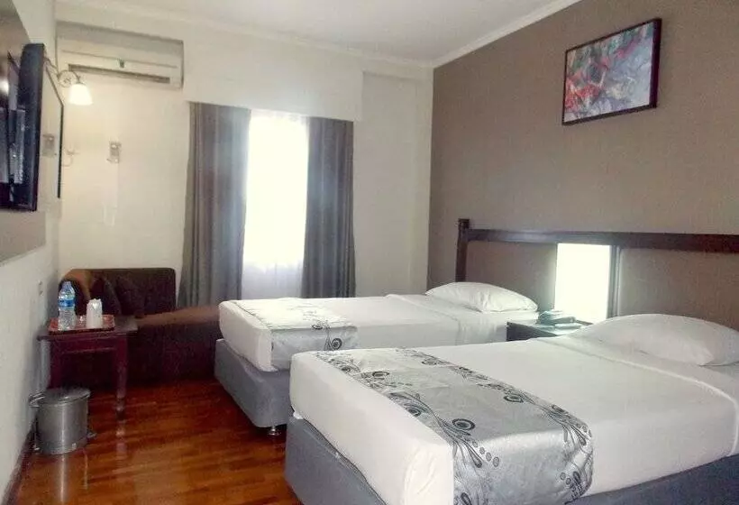 Hotel Mega Proklamasi