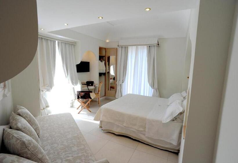 בית מלון כפרי Minori Palace