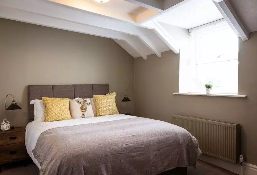 בית מלון כפרי The Derwent Arms