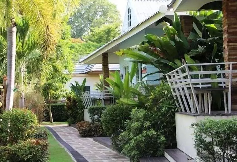 בית מלון כפרי Watermill Resort