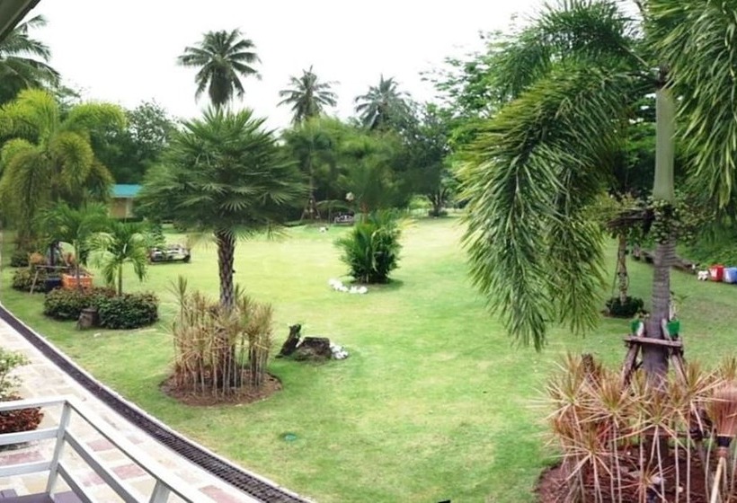 בית מלון כפרי Watermill Resort