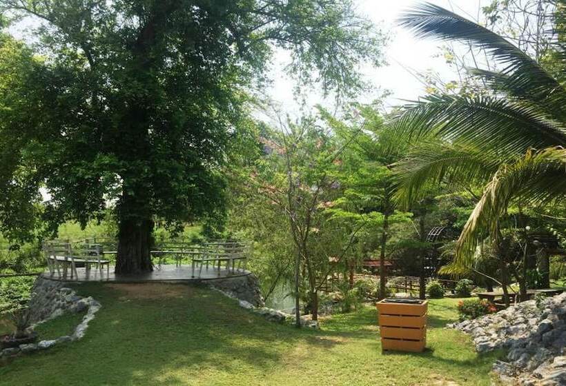 בית מלון כפרי Watermill Resort