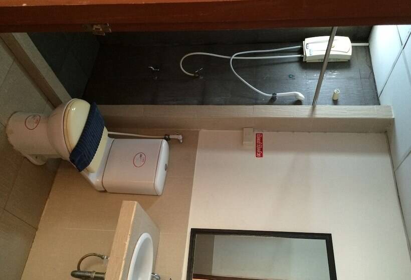 فندق Wilai Guesthouse