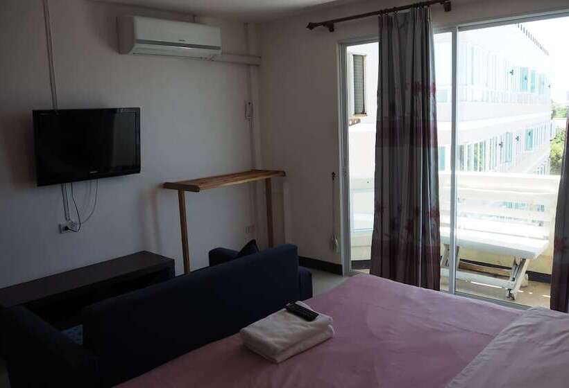 فندق Wilai Guesthouse