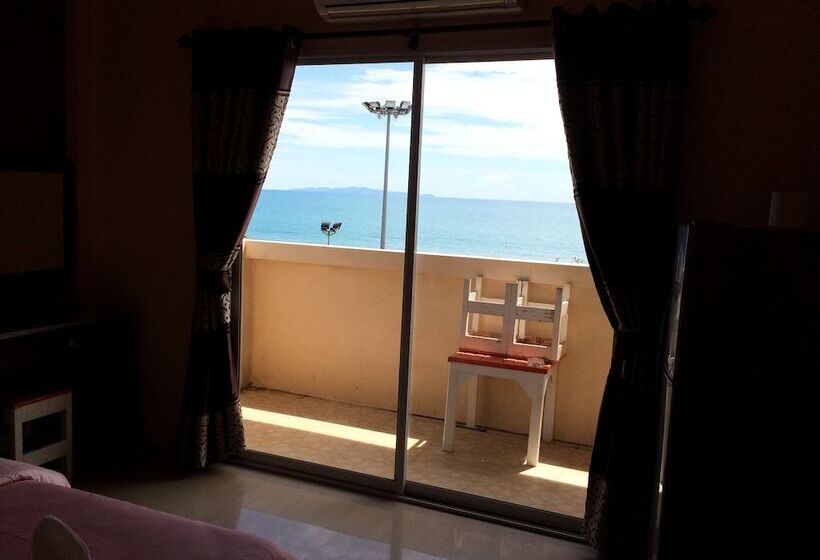 فندق Wilai Guesthouse