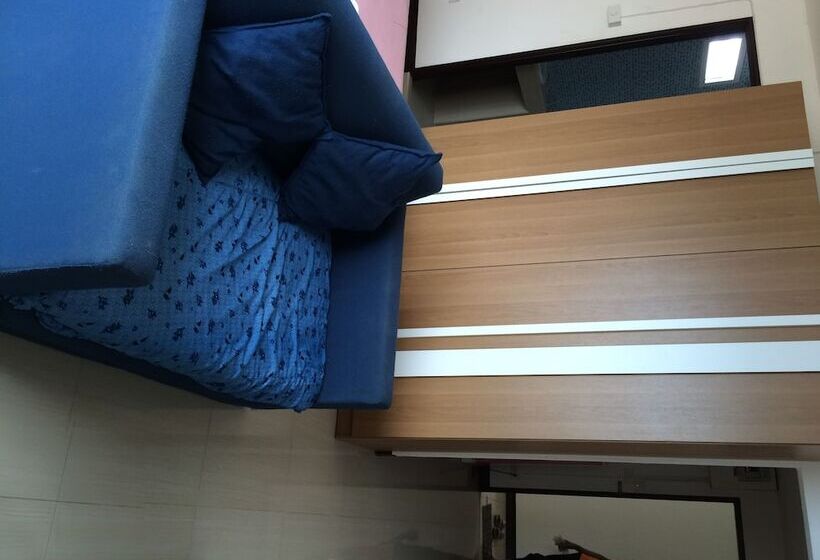 فندق Wilai Guesthouse