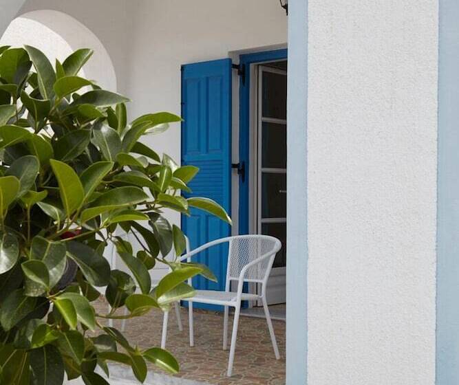 Loukas & Emma Eco Houses