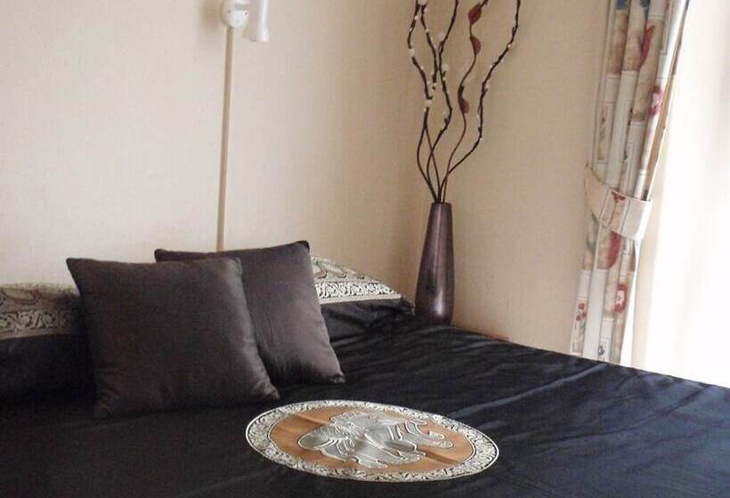 פנסיון Old Pier House