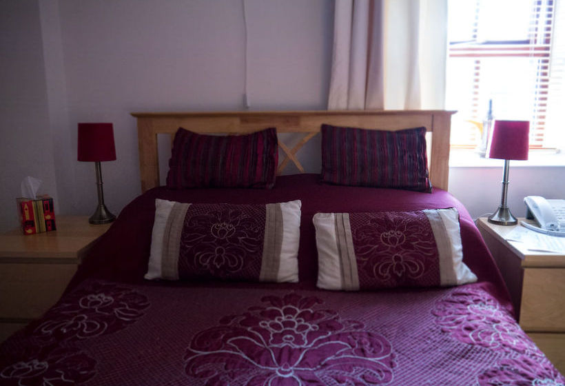 Pensione Sheldon S Retreat B&b