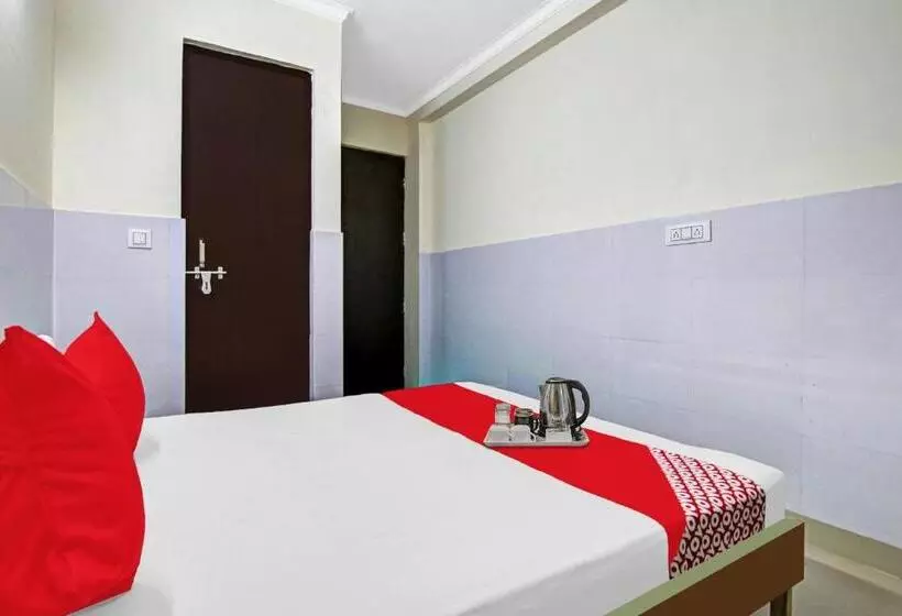 ホテル Flagship Sky Zone Near Dwarka Mor Metro Station