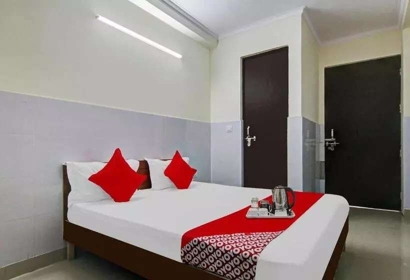 ホテル Flagship Sky Zone Near Dwarka Mor Metro Station