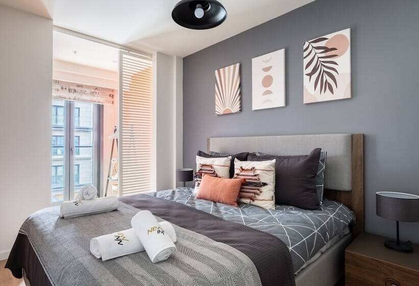 ホテル Avangart Residence By Newinn