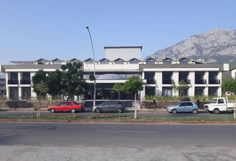 Hotelli Dedeman Kemer Resort   Ultra All Inclusive