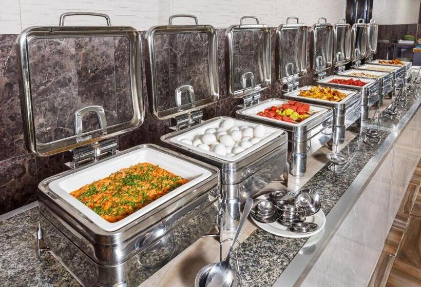 هتل Dedeman Kemer Resort   Ultra All Inclusive