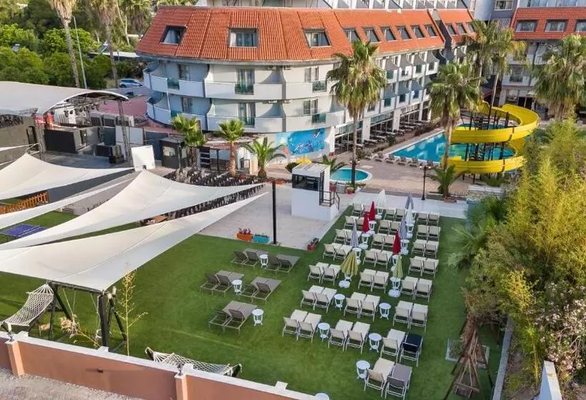 Hotelli Dedeman Kemer Resort   Ultra All Inclusive