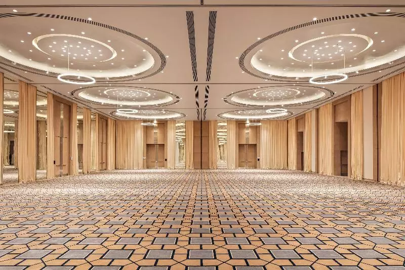 هتل Doubletree By Hilton Fujairah City