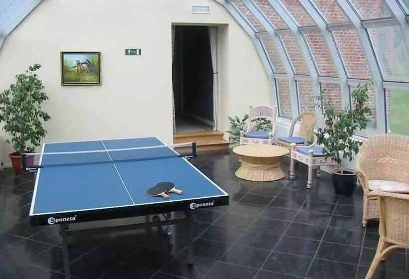 Hotelli Le Château De Limont