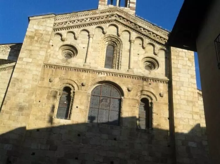 田舎風ホテル Casa Rural Cal Xico