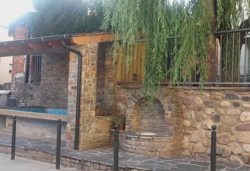 田舎風ホテル Casa Rural Cal Xico